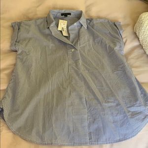 JCREW short sleeve top.
